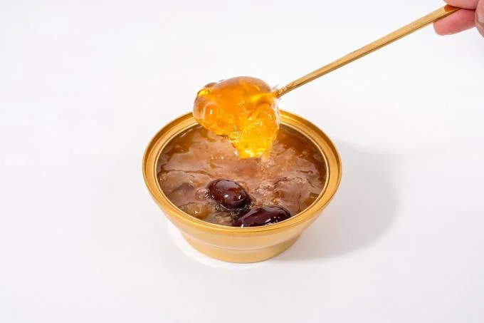 Ginger Jujube Stewed Pudding Peach Gum Diet Soup Meal Replacement