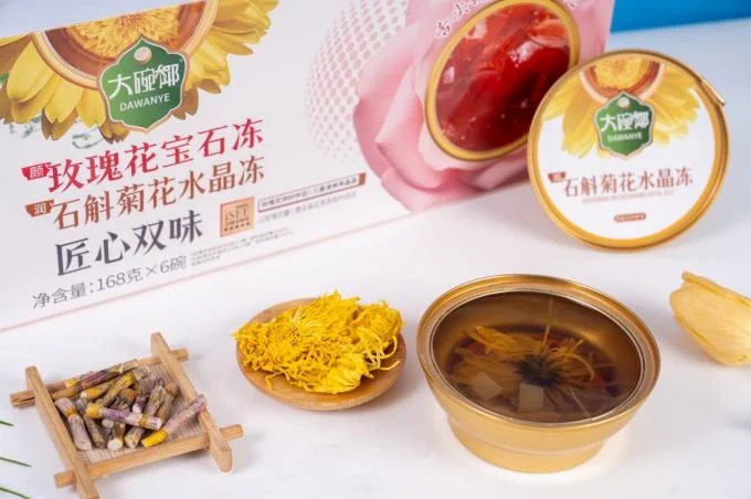 Plant Based Eye Care Functional Jelly Dessert Chrysanthemum Herbal Jelly with Dendrobium Plant Based Functional Dessert Supports Eye Health and Internal Cooling Ready to Eat Nourishing Snack for Clean Label Wellness